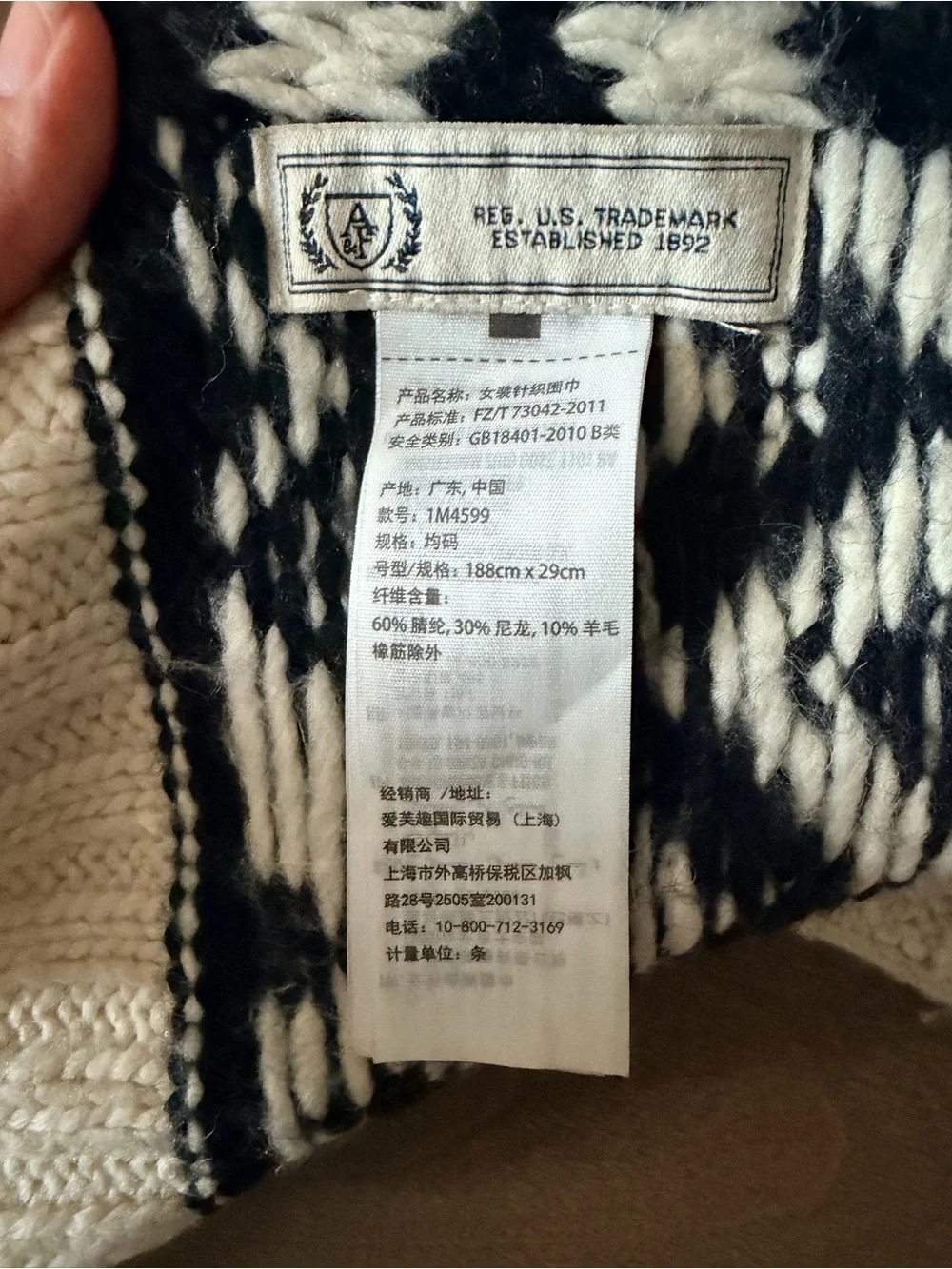 Abercrombie & Fitch Collegiate Scarf Navy and Cream Nordic Knit Long